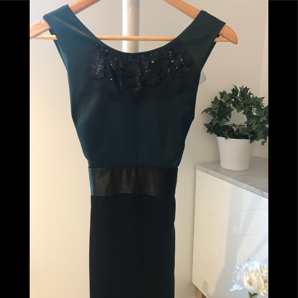 Vera Wang Lavender Label Satin Gown - Picture 6 of 9